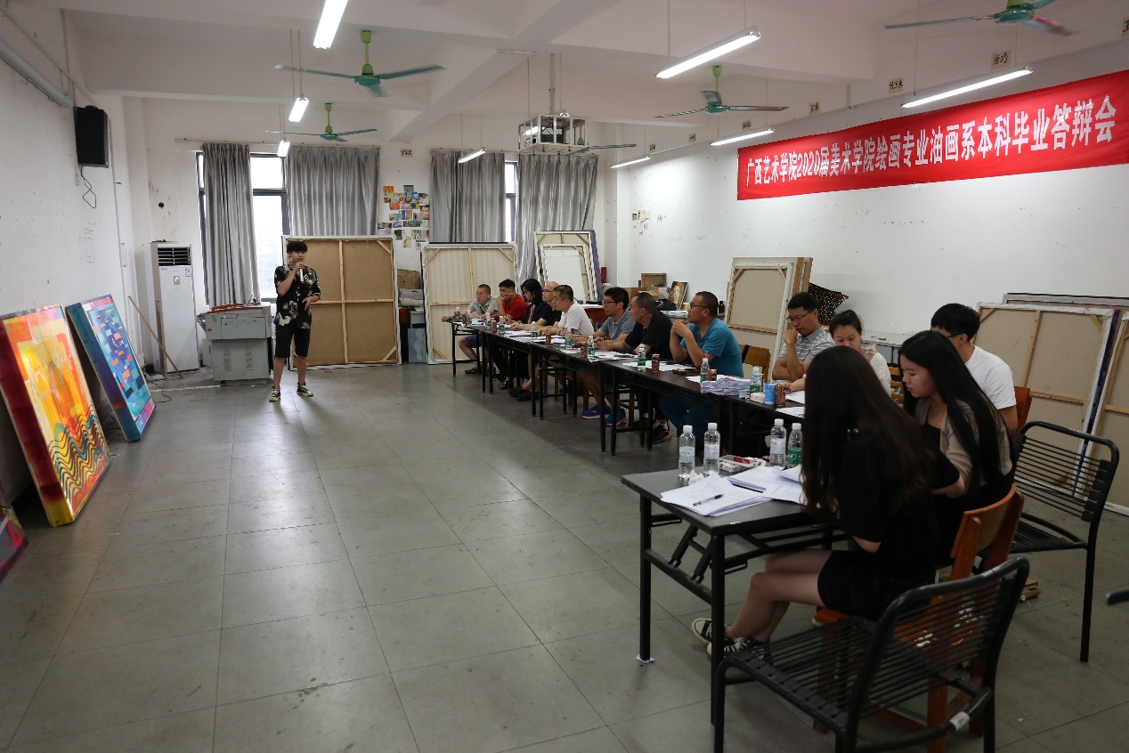 油画组风景绘画答辩现场展望未来,同学们即将扬帆启航!