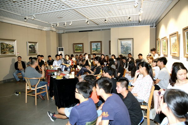 美术学院油画系成功举办关于风景写生和创作学术沙龙