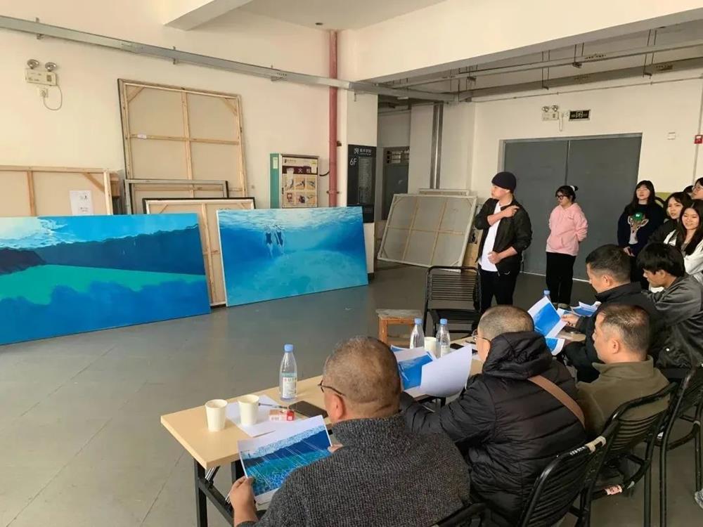 926277249c524e45bb9ad90a423d3835.jpg 926277249c524e45bb9ad90a423d3835.jpg