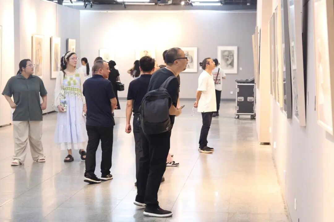 微信图片_2025-10-24_100538_694.jpg 微信图片_2025-10-24_100538_694.jpg